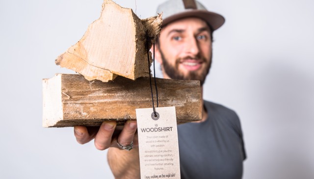 Aus einem Holzscheit von ca. 1kg lassen sich ganze 4 T-Shirts herstellen